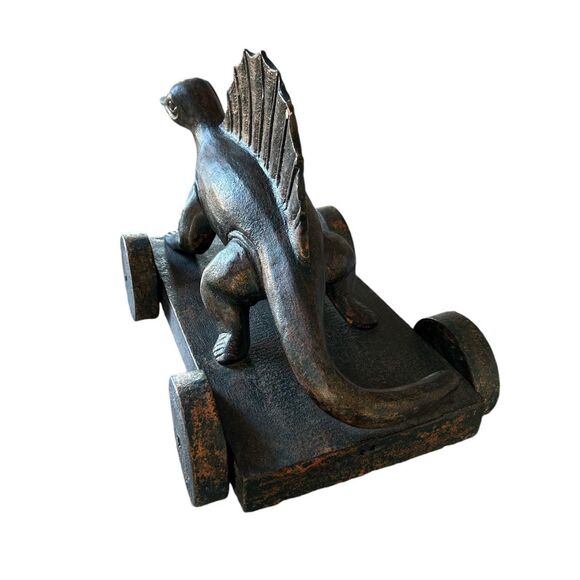 Vintage Wood Carved Black With Red Undertone Stain Dimetrodon Dinosaur On Wheels - Picture 5 of 7